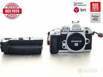 Olympus OM-D E-M1 + GRIP