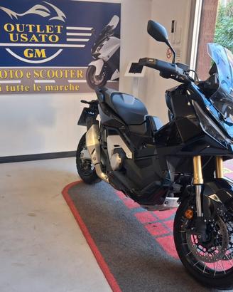 Honda X-ADV 750 ABS + TCS