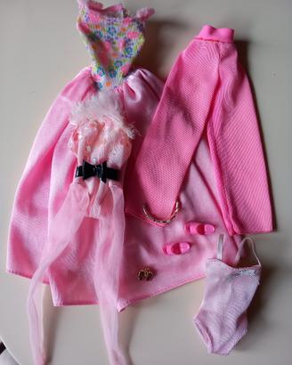 vestiti Barbie 