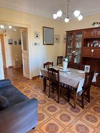 Ideale USO INVESTIMENTO Zona Tribunale/Papireto