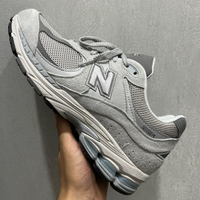 Scarpe sportive leggere e traspiranti New Balance