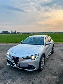 Alfa Romeo Stelvio 2.2 190cv 2019