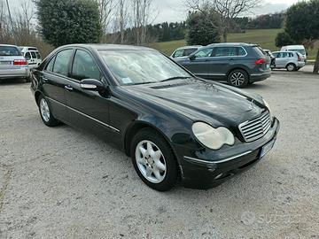 mercedes classe C 220 anno 2003 