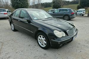mercedes classe C 220 anno 2003 