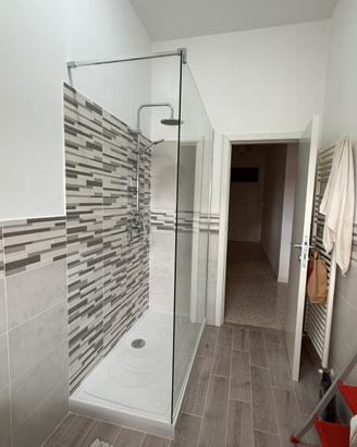 Box doccia Walk-in in vetro temperato 8 mm