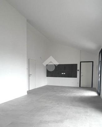 3 LOCALI A GIAVENO