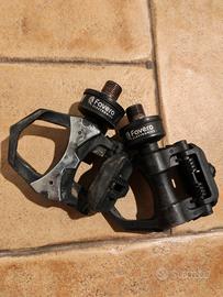 pedali per bici da corsa con doppio misuratore 