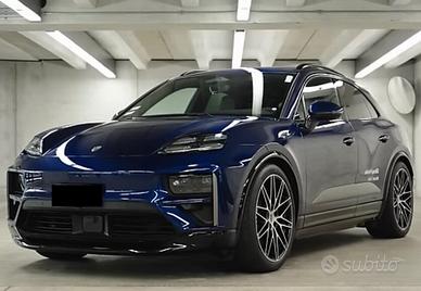 Porsche Macan EV Turbo