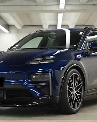 Porsche Macan EV Turbo