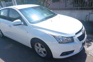 Chevrolet Cruze Hatchback 2011