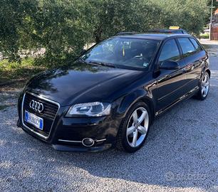 Audi A3 1.6 TDI S-Line PERFETTA SI NEOPATENTATI