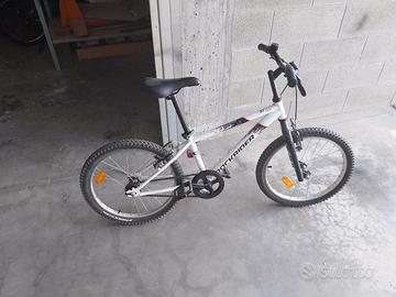 bici bimbo rockrider st100