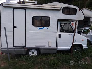 camper mansardato 