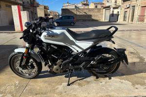 Husqvarna Vitpilen 401 - 2024