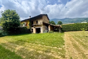 RUSTICO A VAL DELLA TORRE