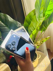 IPhone 17 Pro Max 512 GB blu scuro nuovo