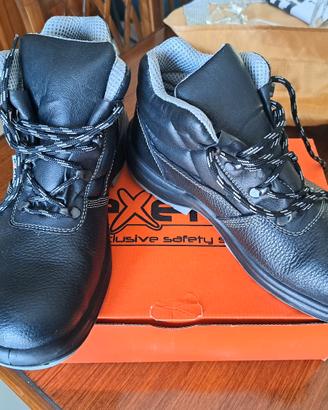 Scarpe antinfortunistica alte Exena  n.43, nuove 