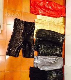 Corpetti e top con paillettes e applicazioni