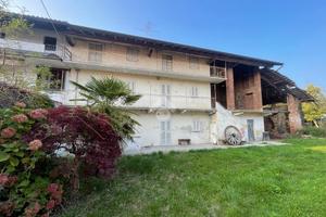 RUSTICO A VAPRIO D'AGOGNA