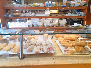 Panetteria avviata in centro storico Parma