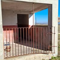 Cancelli antichi porcile