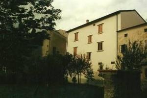 Immobile recente ristrutturazione 2 piani Scapoli