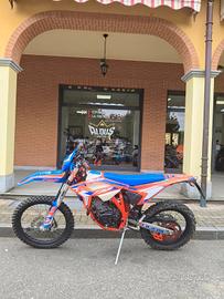 Beta RR 125 4T R A 2.500 OPERAZIONE 50%