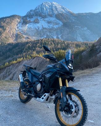 Voge Valico 800 rally