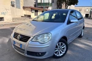 Polo 1.4 tdi 2009 super full opt poss rate
