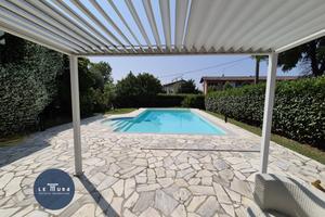 VILLA MODERNA DA POCO RISTRUTTURATA- ZONA GORIZIA