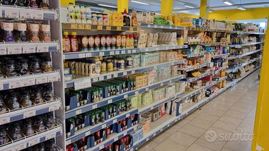 Scaffali per market 200 m2