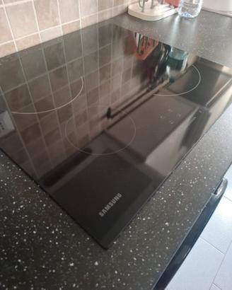 Piano ad induzione Samsung 
