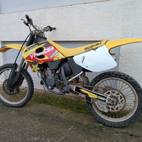 Suzuki RM 125 Cross