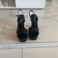 scarpe con tacco doppio fondo