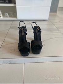 scarpe con tacco doppio fondo