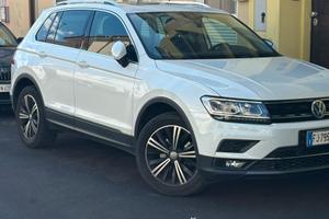 Volkswagen tiguan 2.0 150 DSG Full optional