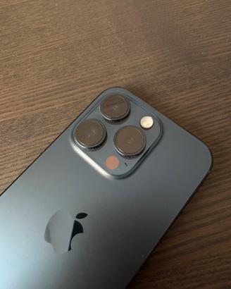 iPhone 15 Pro, 256 GB