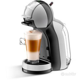 macchinetta caffè in capsule dolce gusto 