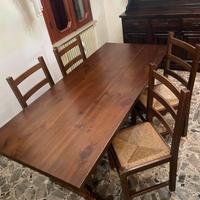 Tavolo da pranzo + 4 sedie