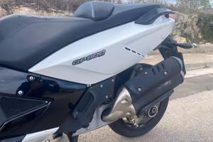 Gilera GP 800