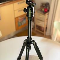Cavalletto per machina fotografica