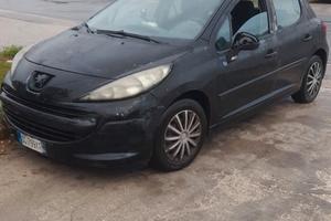 Pegeot 207 1400hdi