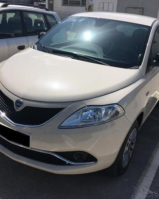 Lancia Ypsilon Gold