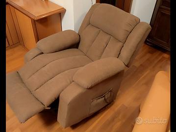 Poltrona reclinabile