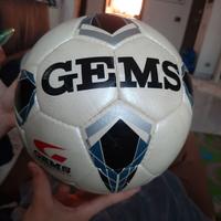 Pallone gems