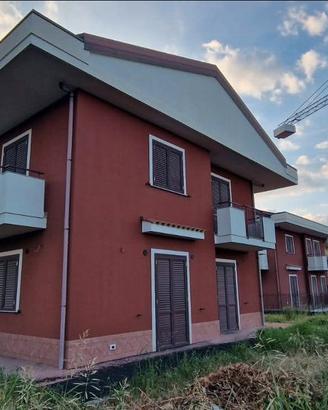 Villa singola con giardino a Giarre