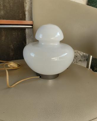 Lampada da tavolo