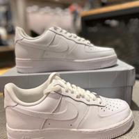 Nike Air Force 1 07  n.37.5