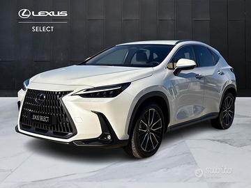 Lexus NX II 2022 450h+ 2.5 phev Luxury 4wd 30...