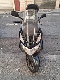 Suzuki burgman